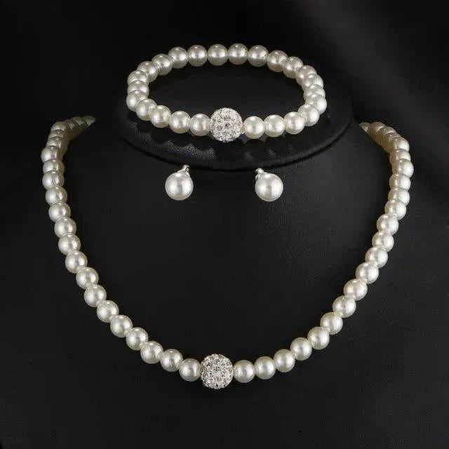 CAROLE™ ELEGANT PEARL SET