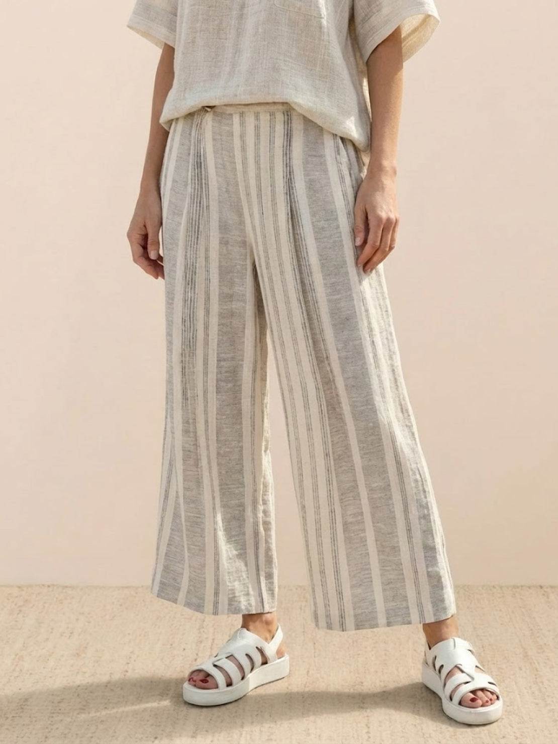 Paloma | Women's Casual Striped Wide-Leg Pants and Tee Two-Piece Set