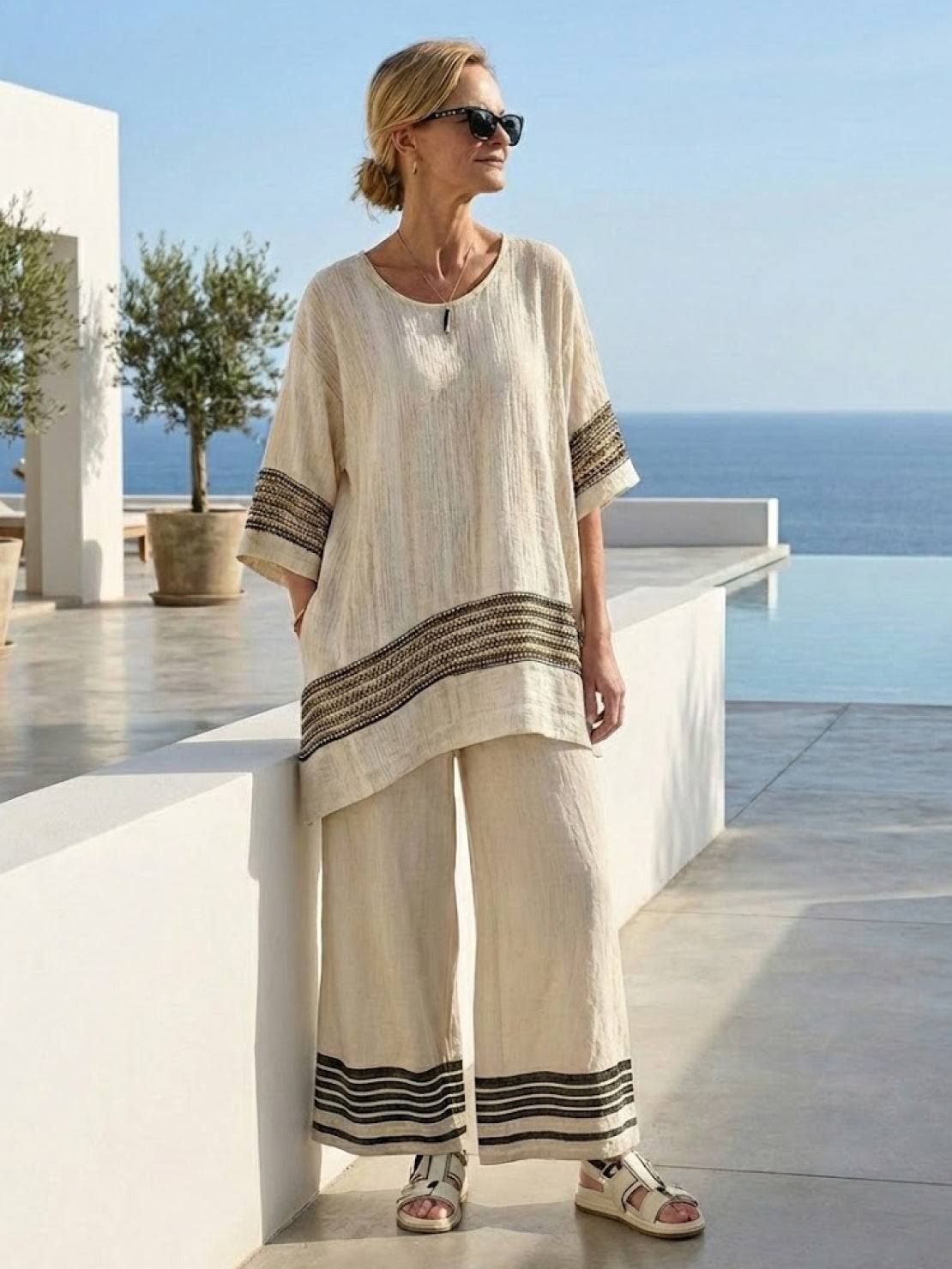 Paloma | Women's Casual Striped Wide-Leg Pants and Tee Two-Piece Set
