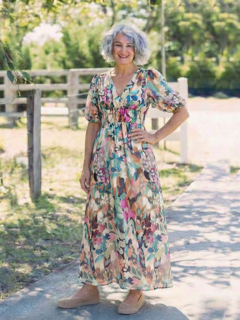 Octavia | Women's Floral V-Neck Midi Dress